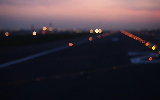 Cadeaux romantiques pour hommes à l'aéroport