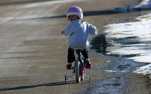 Comment assembler des roues d'entraînement pour une bicyclette