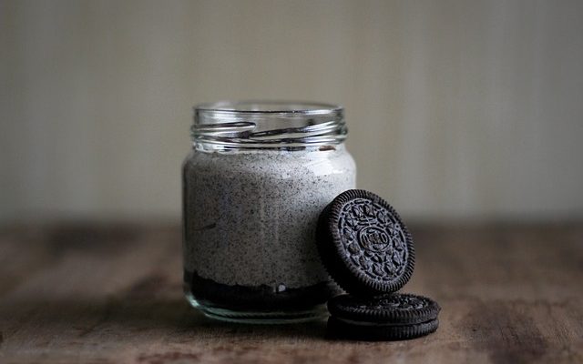 Comment faire une croûte de biscuits oreo