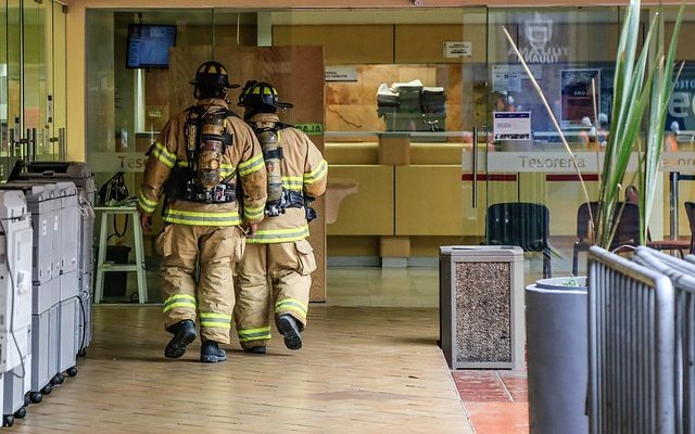 Comment réparer les tuyaux d'évacuation en fonte rouillée