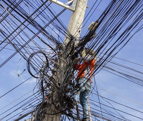 Répartiteur d'antenne de bricolage pour un téléviseur