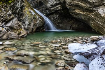 Comment colmater les fuites dans les joints de gouttières