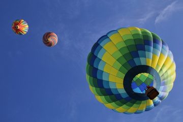 Comment décorer des ballons en tulle de tulle