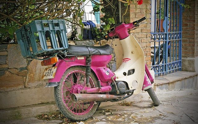 Comment utiliser un ouvre-boîte à l'ancienne