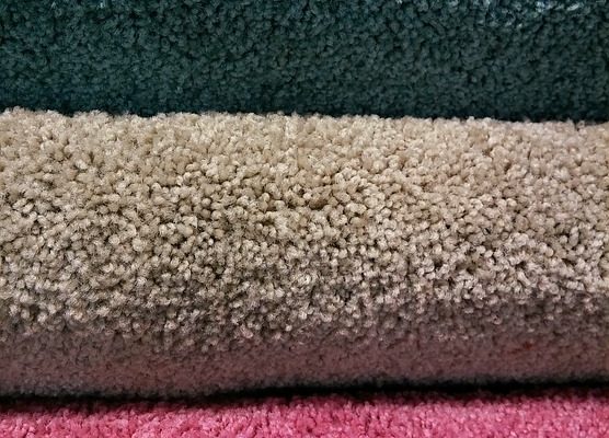 Comment enlever la sous-couche de caoutchouc collée sur la sous-couche de caoutchouc