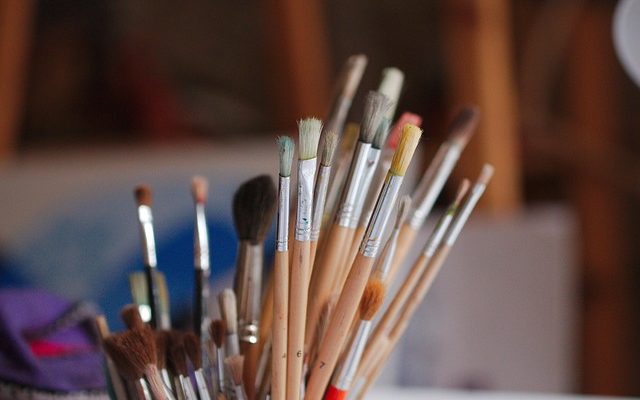 La meilleure façon de sceller un plateau de table en bois