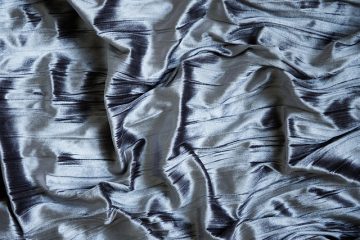 Quelle est la différence entre les draps satin satin satin ?