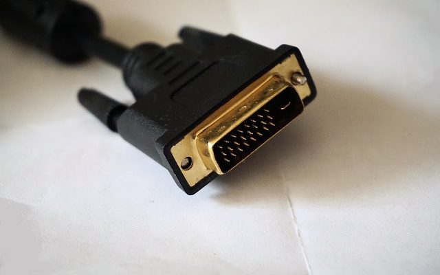 Comment convertir HDMI en DVI-D