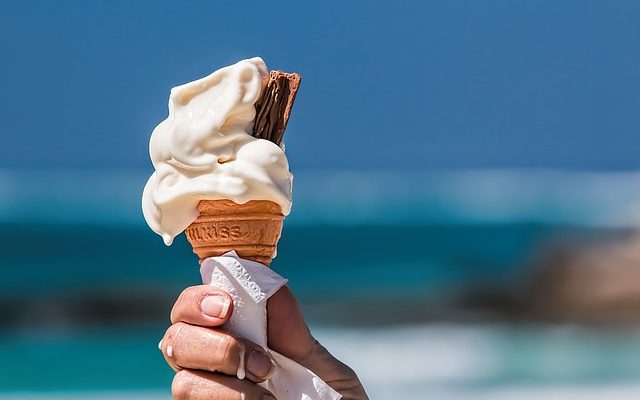 Comment faire un gâteau à la crème glacée maison ?