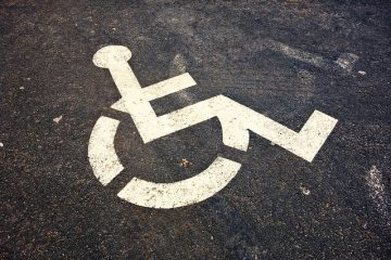 Lois sur le transport des fauteuils roulants