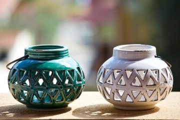 Comment identifier les marques des fabricants de poterie