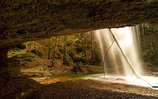 Comment construire une grotte modèle