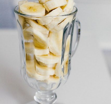 Comment fabriquer des croustilles de banane séchées