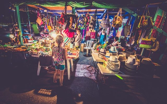 Comment démarrer un magasin de fournitures de fête