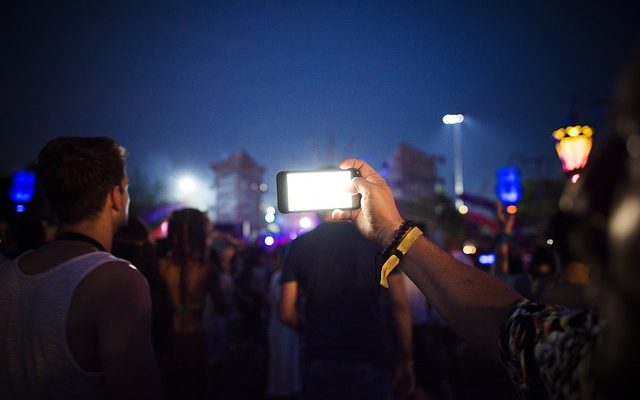 Comment utiliser votre téléphone mobile comme microphone à distance