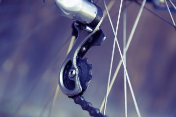 Comment changer de vitesse sur un vélo de route Shimano Ultegra Road.