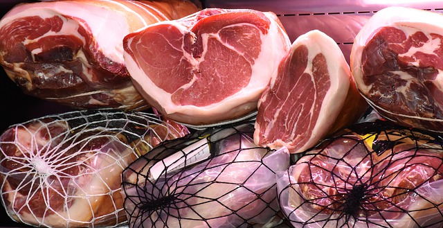 Comment réchauffer un jambon fumé sans le dessécher ?