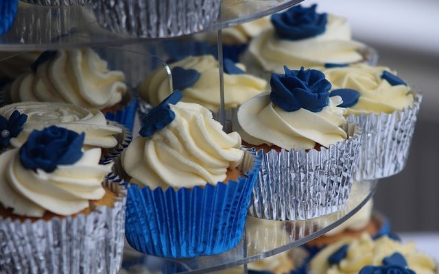 Idées de décoration de chapeaux pour une fête du thé