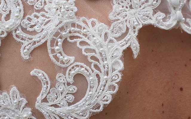 Comment coudre la garniture de dentelle