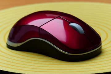 Comment fixer le tapis de souris sur un ordinateur portable