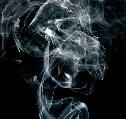 Comment enlever l'odeur de fumée de cigarette de la maison