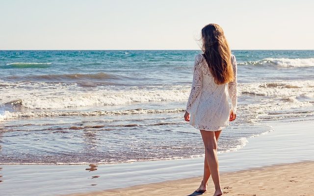 Mère alternative des tenues de mariée