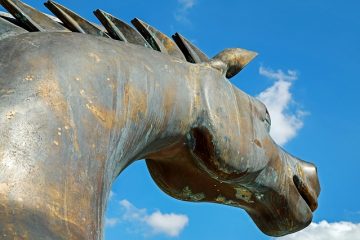 Comment utiliser la peinture pour faire des sculptures en bronze.