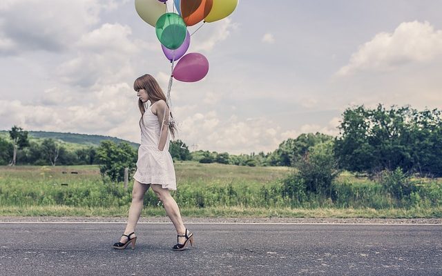 Comment célébrer le 18e anniversaire d'une fille