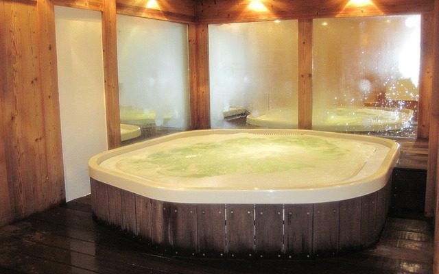 Comment enlever les jets de la baignoire à remous Jacuzzi