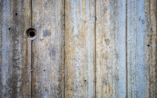 Comment poser un plancher en béton massif