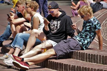 Les inconvénients des téléphones portables dans les écoles