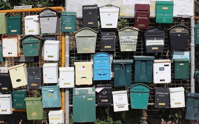 Comment créer des cartes de messe de funérailles