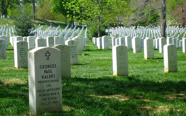 Comment vérifier les prix sur les terrains de cimetière