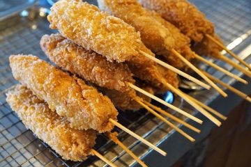 Comment faire en sorte que la chapelure de pain adhère au poulet