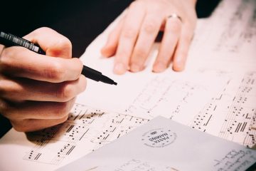 Comment convertir les accords de piano en lettres