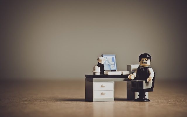 Comment poursuivre un employeur pour salaire impayé