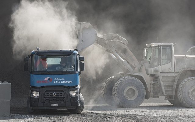 Comment puis-je réinitialiser un voyant Mini Cooper à faible consommation d'air dans les pneus sur un ordinateur de bord ?