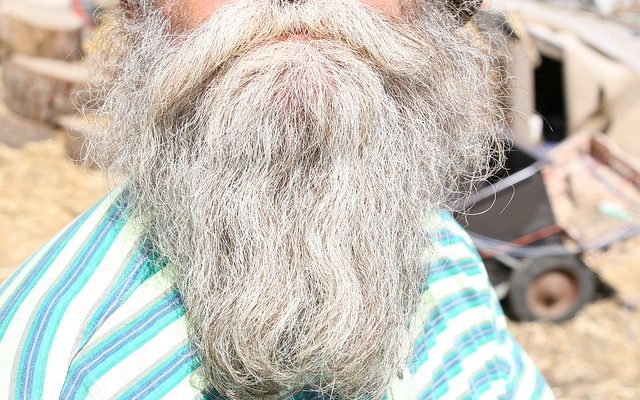 De bonnes coiffures pour les cheveux épais