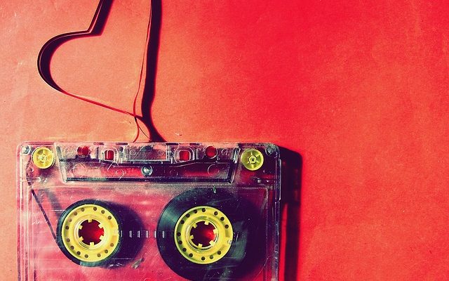 Comment retirer les bandes de cassette collées