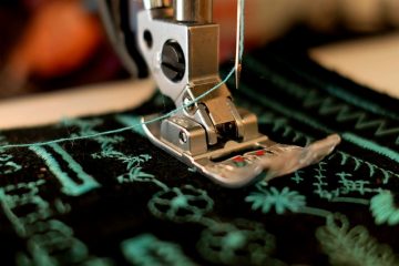 Comment utiliser une machine à coudre Bernina 1120