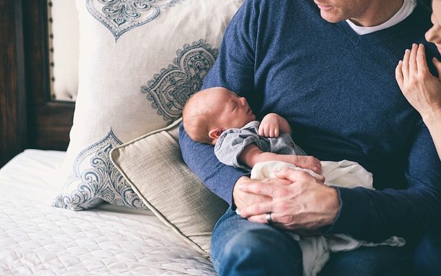 Étiquette de mariage pour les parents du marié.