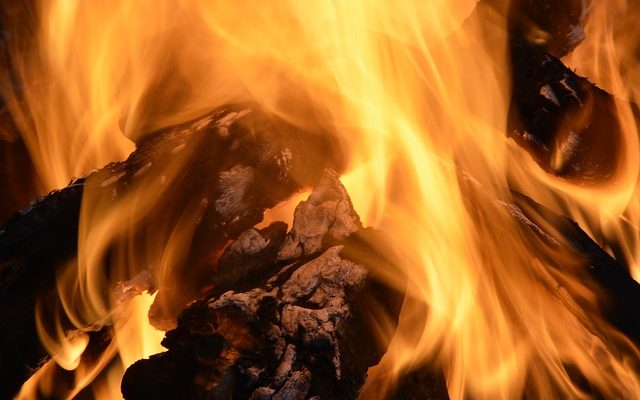 Comment arrêter la suie dans un foyer à gaz