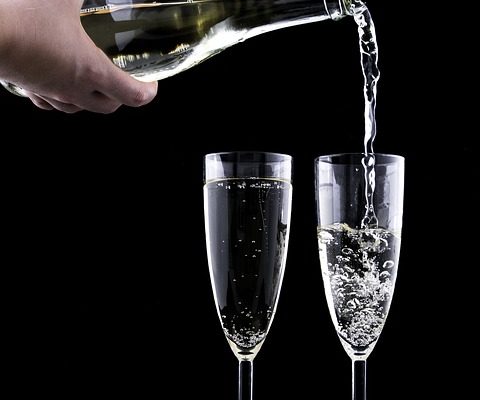 Comment fixer le prix des bouteilles de Champagne à vendre