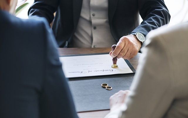 Comment obtenir un divorce rapide au Royaume-Uni