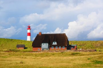 Explication de Red White Lights on Lighthouses.