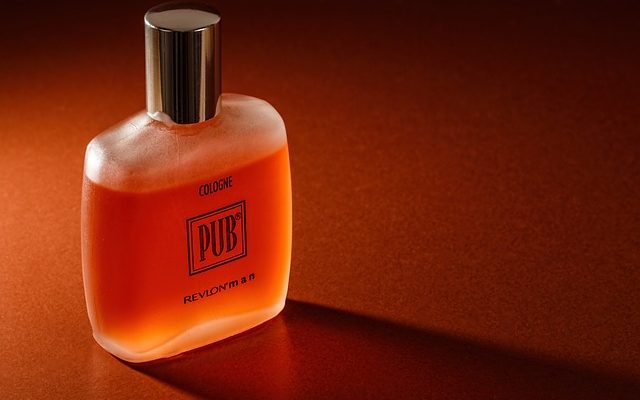 Comment faire un assainisseur d'air avec du parfum