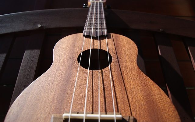 Comment installer un système de prise de son de guitare acoustique