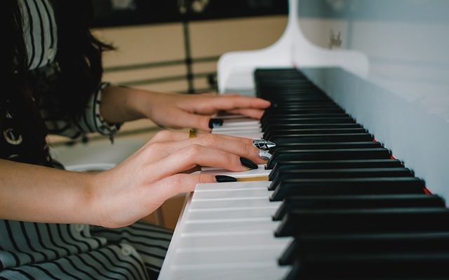 Comment mettre des chansons d'un disque dur externe dans itunes