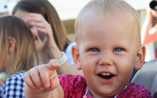 Inconvénients de la langue des signes du bébé