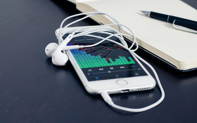 Comment télécharger de la musique sur mon téléphone Samsung